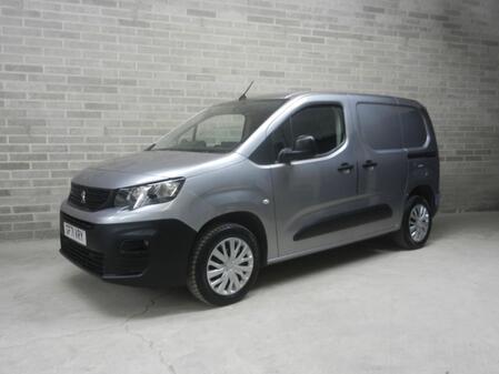 PEUGEOT PARTNER 1.5 BlueHDi 1000 Professional Premium