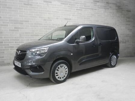 VAUXHALL COMBO 1.5 Turbo D 2000 Sportive